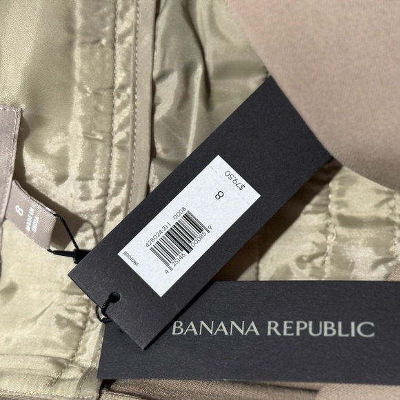 NWT Banana Republic Sloan Pencil Skirt in Khaki, Size 8 - Picture 5 of 8